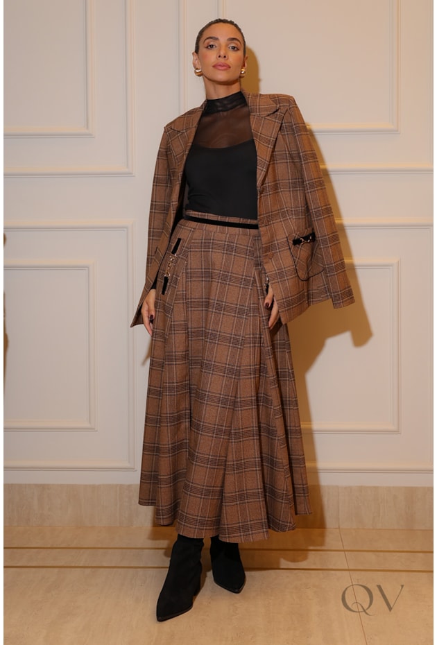 BLAZER MÉDIO COM OMBREIRAS EM ALFAIATARIA XADREZ - LUZIA FAZZOLLI