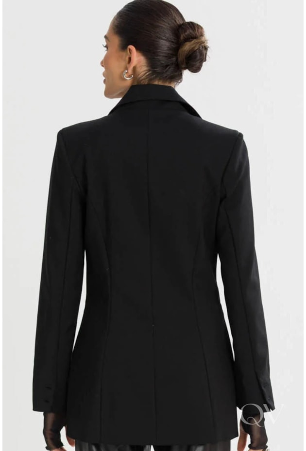 BLAZER MÉDIO EM ALFAIATARIA PRETO - TLIC RIO