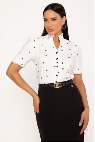 BLUSA BORDADA EM MINI FLORES EM ALFAIATARIA OFF WHITE - LEKAZIS