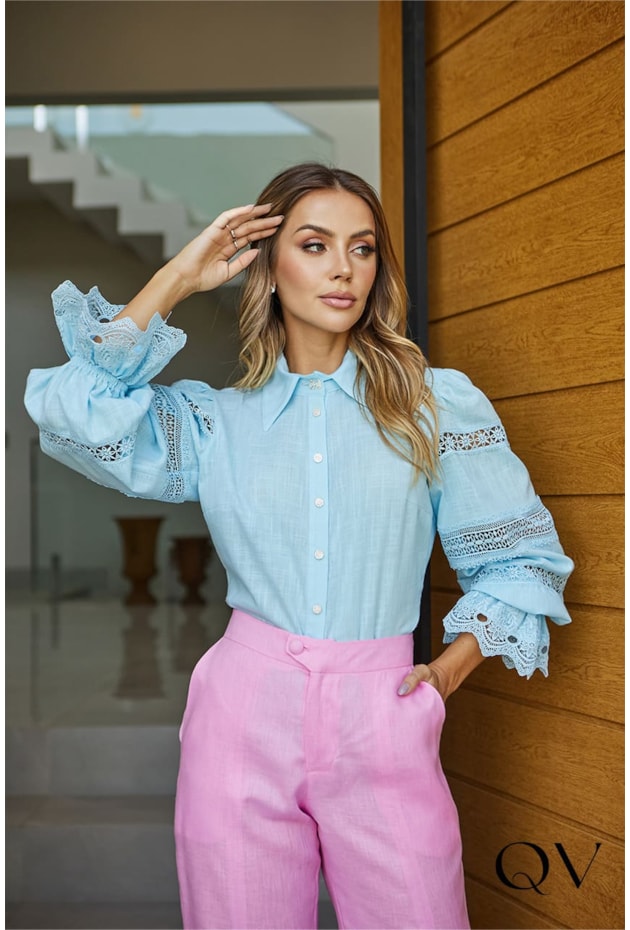 BLUSA BOTÕES BRILHANTES AZUL - DOCE MARIA BLUSA BOTÕES BRILHANTES AZUL - DOCE MARIA