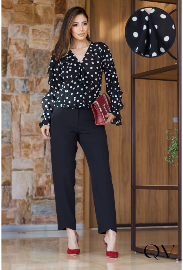 BLUSA CACHECOUER CHIFFON POÁ PRETO - LUZIA FAZZOLLI BLUSA CACHECOUER CHIFFON POÁ PRETO - LUZIA FAZZOLLI