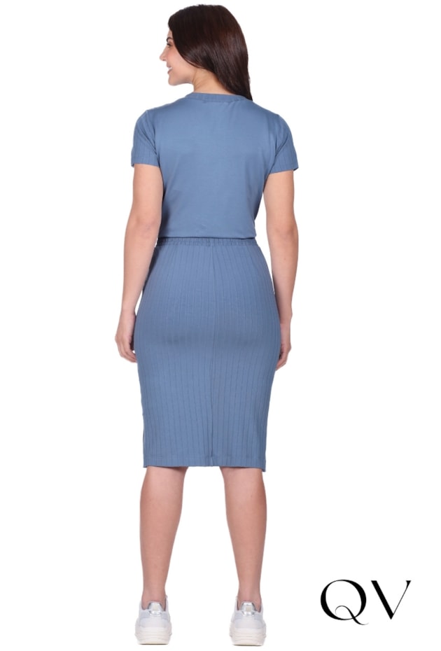 BLUSA COM DECOTE REDONDO EM MALHA LISA E CANELADA AZUL - HAPUK