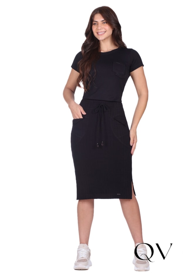 BLUSA COM DECOTE REDONDO EM MALHA LISA E CANELADA PRETO - HAPUK