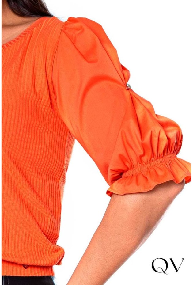 BLUSA COM DETALHE DE PREGAS LARANJA - HAPUK BLUSA COM DETALHE DE PREGAS LARANJA - HAPUK