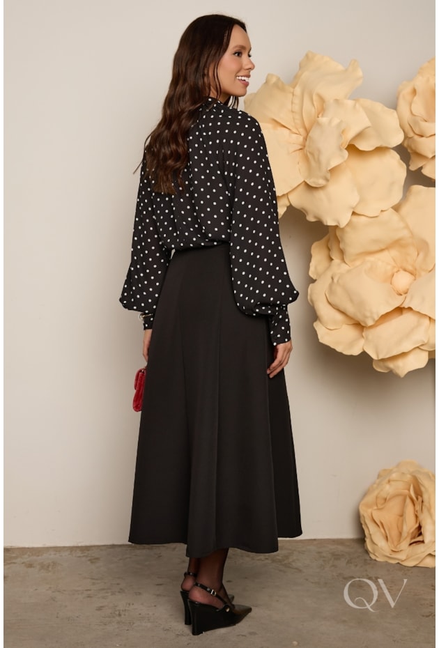 BLUSA COM POÁ EM MUSSELINE PRETO - JANY PIM