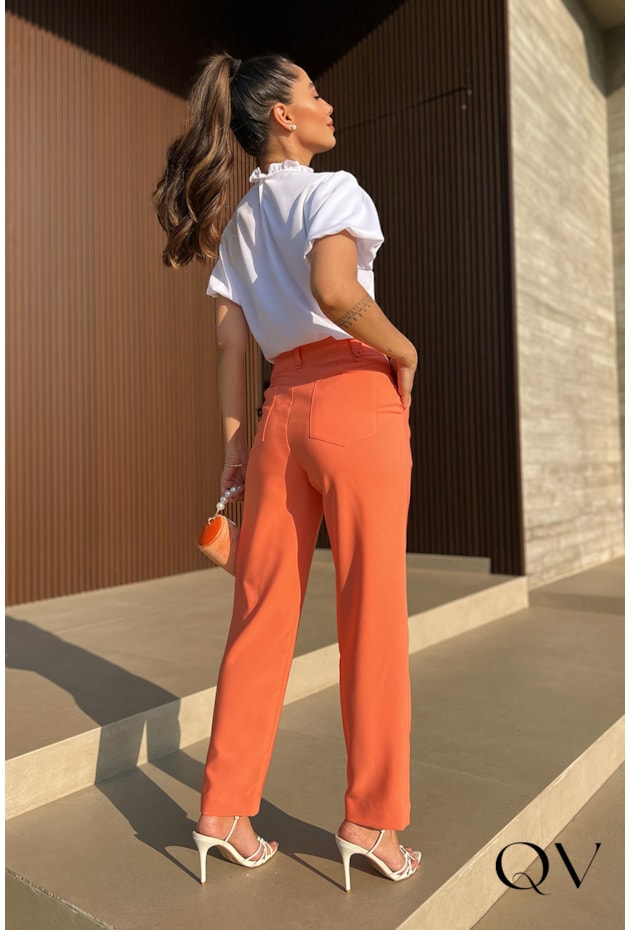 BLUSA CREPE ESTAMPA FLORAL OFF - LUZIA FAZZOLLI BLUSA CREPE ESTAMPA FLORAL OFF - LUZIA FAZZOLLI