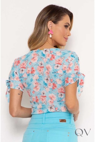 BLUSA CREPE FLORAL AZUL - LAURA ROSA