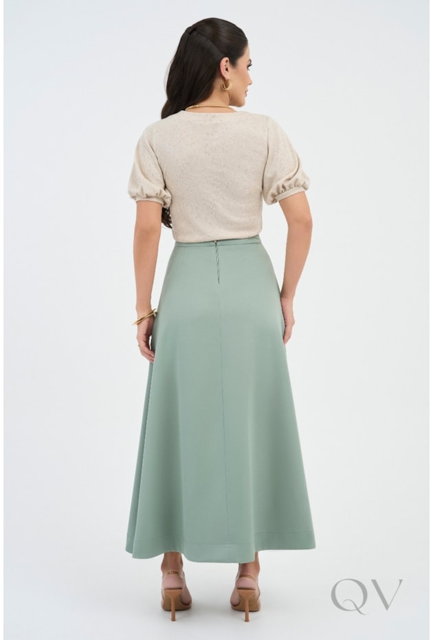 BLUSA CROPPED COM BORDADO INDUSTRIAL EM MALHA CRU - VIA TOLENTINO