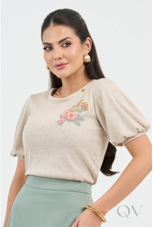 BLUSA CROPPED COM BORDADO INDUSTRIAL EM MALHA CRU - VIA TOLENTINO