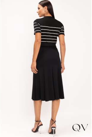 BLUSA DE TRICOT TRADICIONAL LISTRAS PRETO - LEKAZIS