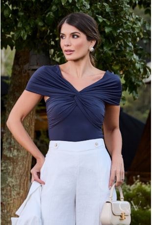 BLUSA DECOTE OMBRO A OMBRO EM MALHA FLUITY AZUL MARINHO - LUZIA FAZZOLLI