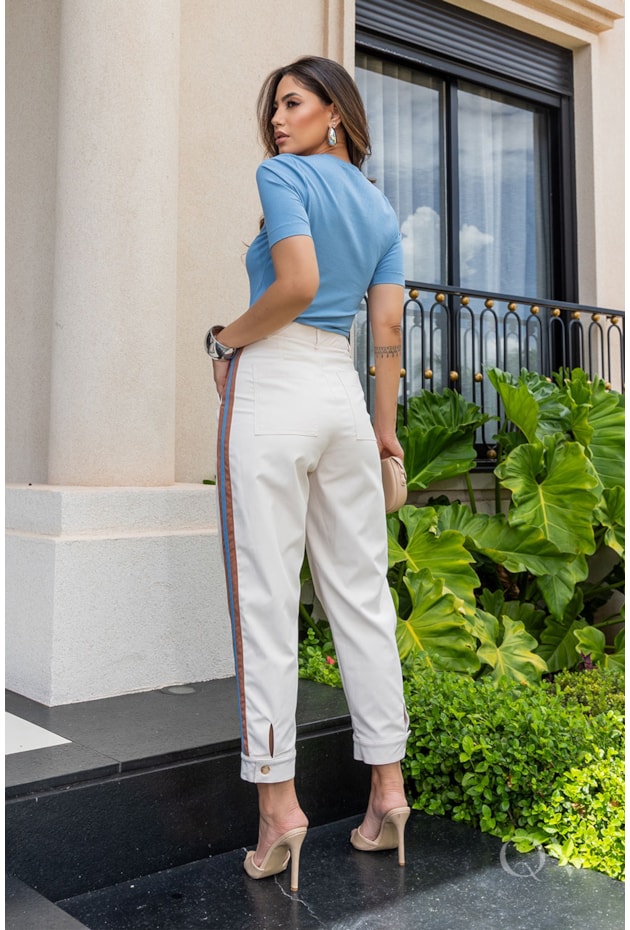 BLUSA EM MALHA CANELADA AZUL - LUZIA FAZZOLLI