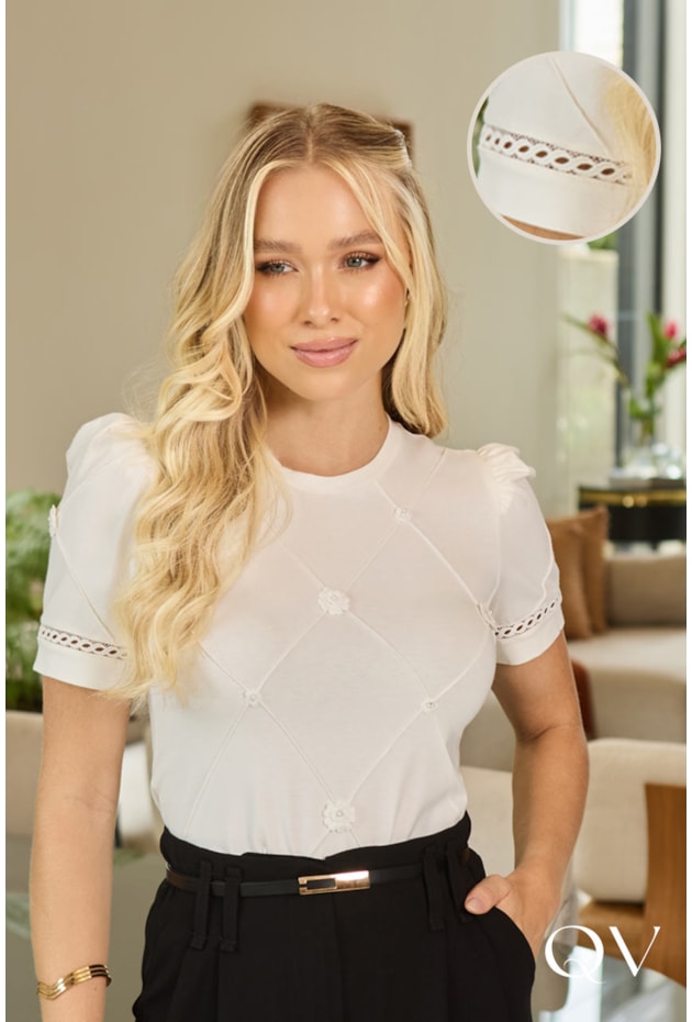 BLUSA EM MALHA GUIPIR FRONTAL OFF - DOCE MARIA BLUSA EM MALHA GUIPIR FRONTAL OFF - DOCE MARIA