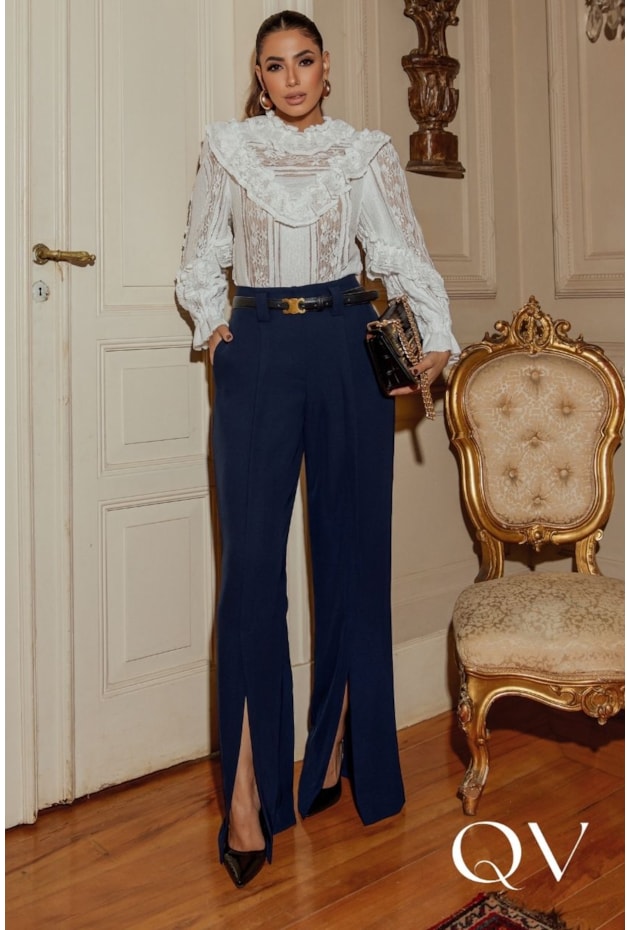 BLUSA EM RENDA COM BABADOS OFF - LUZIA FAZZOLLI