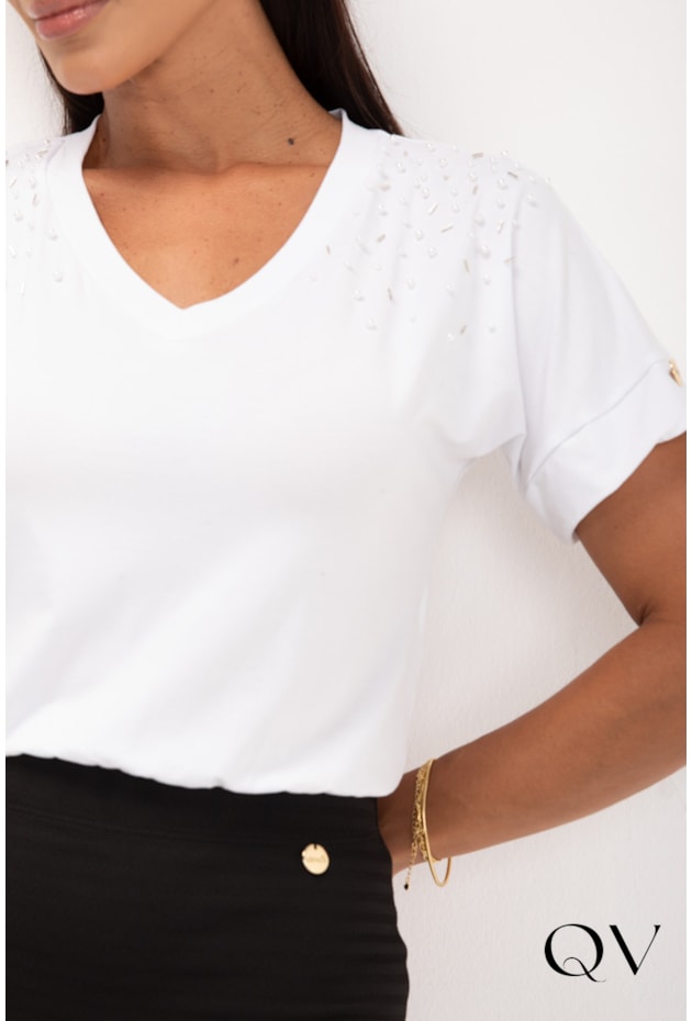 BLUSA EM VISCOLYCRA BORDADO BRANCO - LEKAZIS BLUSA EM VISCOLYCRA BORDADO BRANCO - LEKAZIS