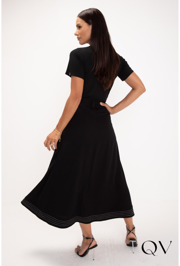 BLUSA EM VISCOLYCRA COM BOTÕES FRONTAIS PRETO - LEKAZIS