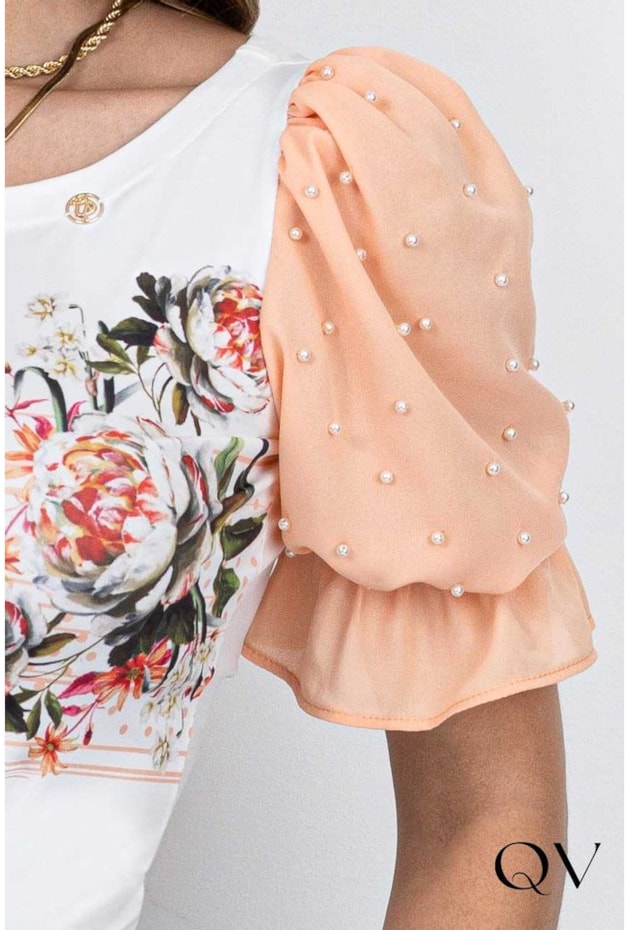 BLUSA ESTAMPA FRONTAL E PÉROLAS SALMÃO - VIA TOLENTINO