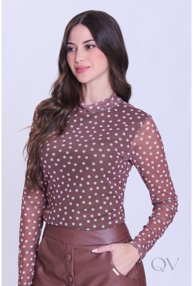 BLUSA ESTAMPADA EM MALHA TULE MARROM - HAPUK