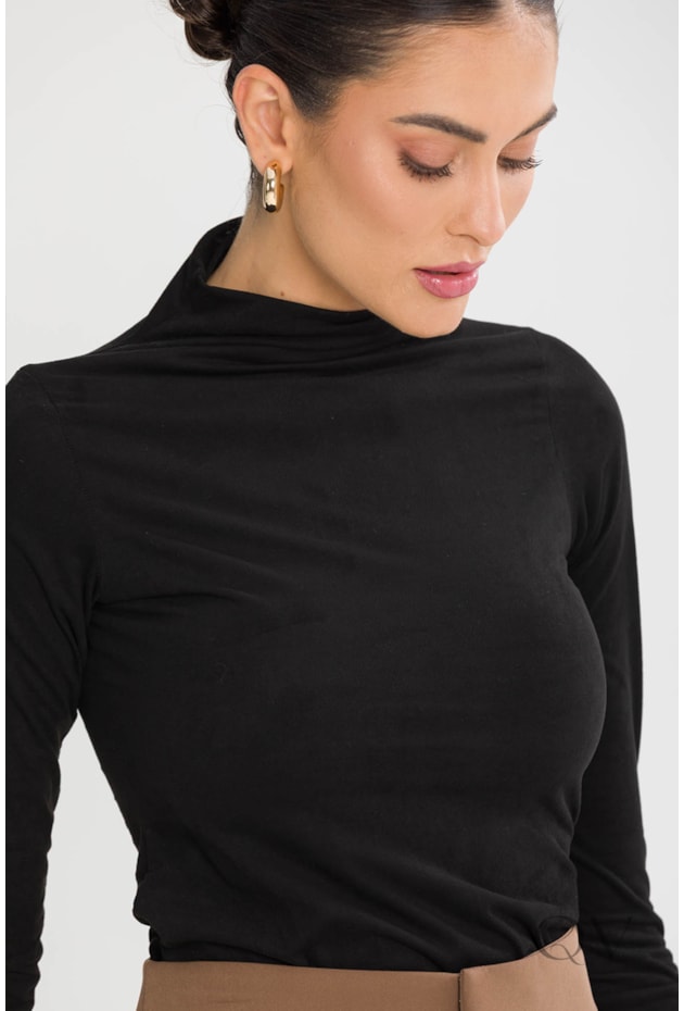 BLUSA GOLA ALTA MANGA LONGA EM SUÉDE PRETO - TLIC RIO