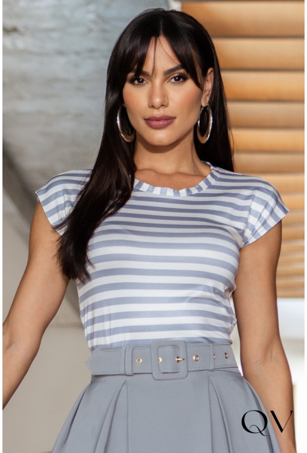 BLUSA LISTRADA MANGA JAPONESA CINZA - JANY PIM BLUSA LISTRADA MANGA JAPONESA CINZA - JANY PIM