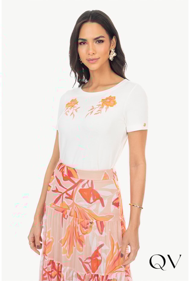 BLUSA MALHA BORDADO FLORAL OFF - VIA TOLENTINO BLUSA MALHA BORDADO FLORAL OFF - VIA TOLENTINO