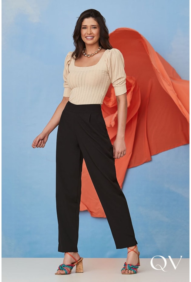 BLUSA MALHA CANELADA DECOTE QUADRADO BEGE - LUZIA FAZZOLLI BLUSA MALHA CANELADA DECOTE QUADRADO BEGE - LUZIA FAZZOLLI