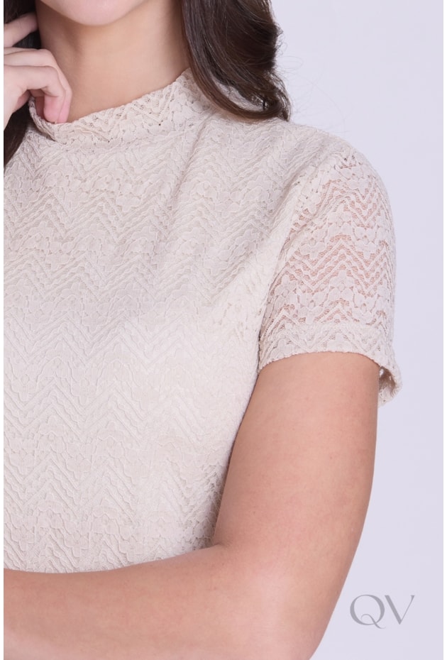 BLUSA MANGA CURTA EM RENDA BEGE - HAPUK