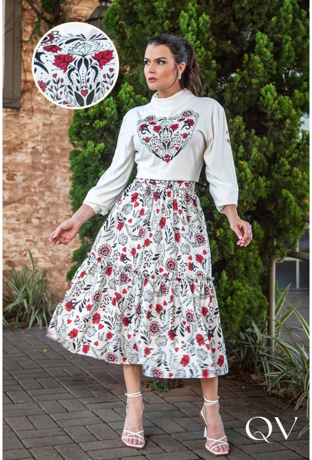 BLUSA MOLETINHO ESTAMPA LOCALIZADA OFF WHITE - LUZIA FAZZOLLI BLUSA MOLETINHO ESTAMPA LOCALIZADA OFF WHITE - LUZIA FAZZOLLI