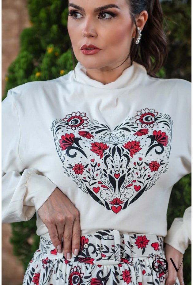 BLUSA MOLETINHO ESTAMPA LOCALIZADA OFF WHITE - LUZIA FAZZOLLI BLUSA MOLETINHO ESTAMPA LOCALIZADA OFF WHITE - LUZIA FAZZOLLI