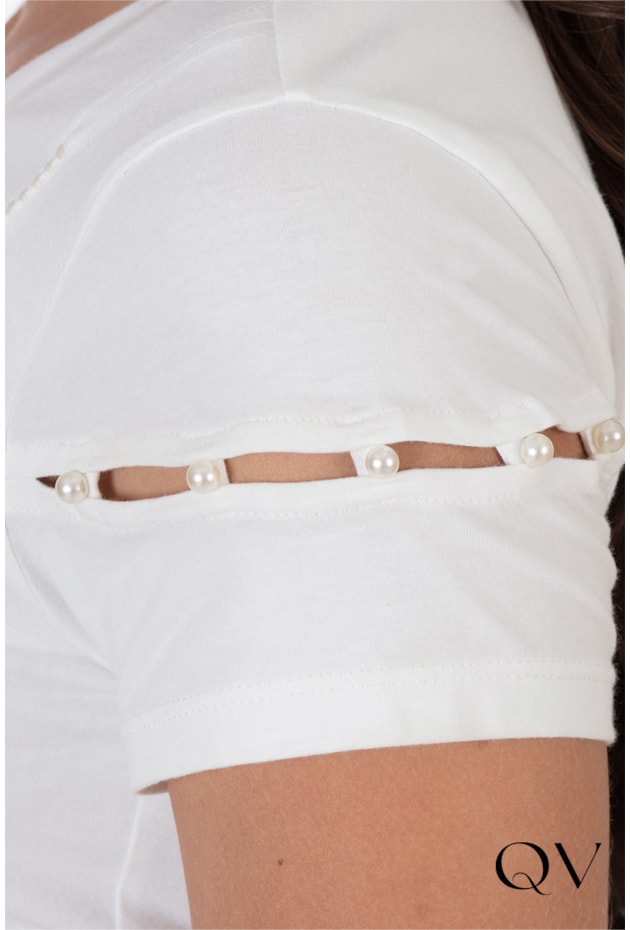 BLUSA PÉROLAS NA MANGA OFF - HAPUK BLUSA PÉROLAS NA MANGA OFF - HAPUK