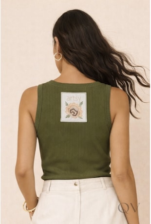 BLUSA REGATA CANELADA EM VISCOSE VERDE MILITAR - ARTSY