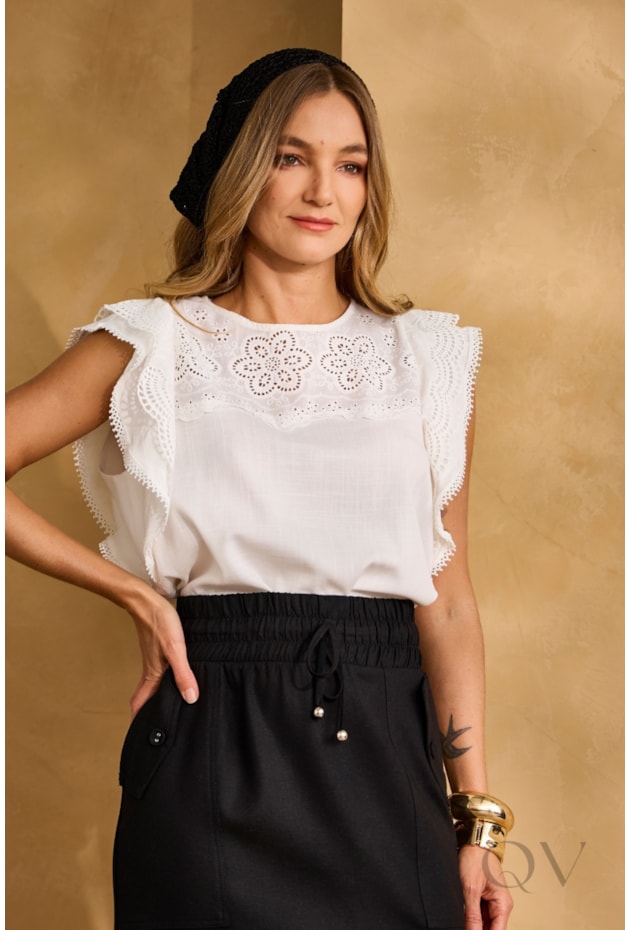 BLUSA RETA COM MANGA DE BABADOS EM OFF WHITE - ARTSY