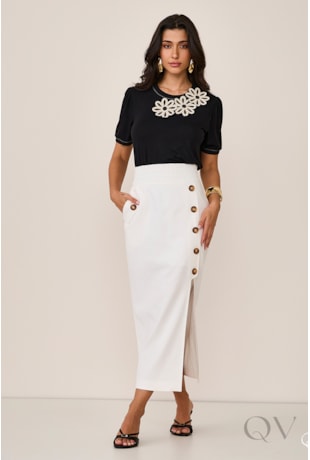 BLUSA RETA EM VISCOSE BORDADA PRETO - ARTSY