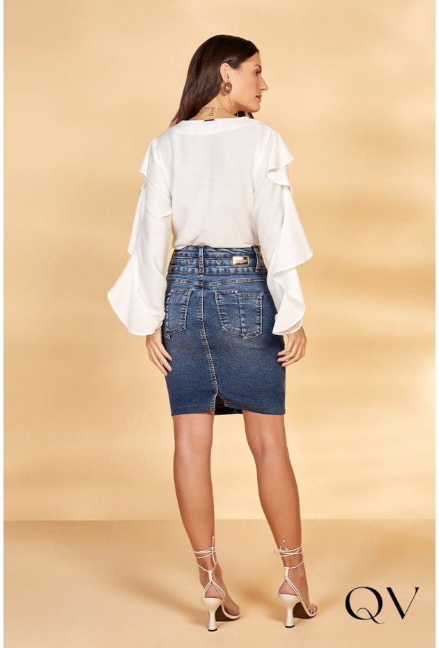 BLUSA TECIDO PLANO COM BABADOS OFF - TITANIUM JEANS BLUSA TECIDO PLANO COM BABADOS OFF - TITANIUM JEANS