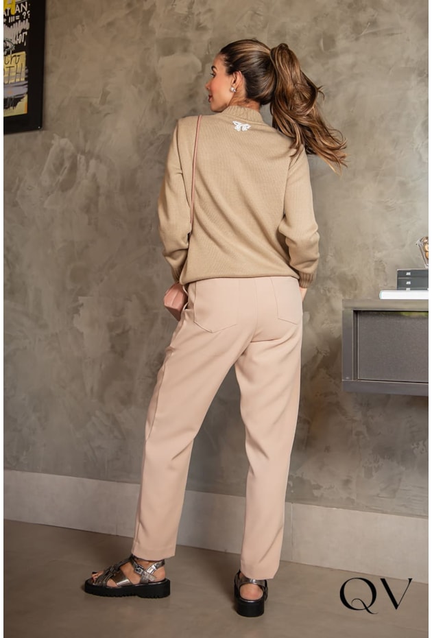 BLUSA TRICÔ LAÇOS E PÉROLAS BEGE - LUZIA FAZZOLLI BLUSA TRICÔ LAÇOS E PÉROLAS BEGE - LUZIA FAZZOLLI