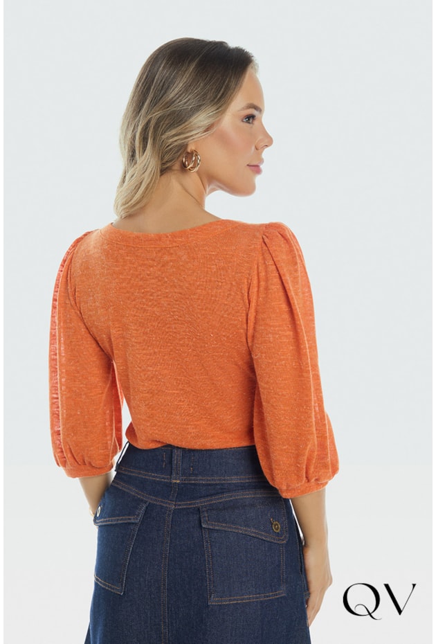 BLUSA TRICOT COM ARGOLA RESINADA LARANJA - VIA TOLENTINO