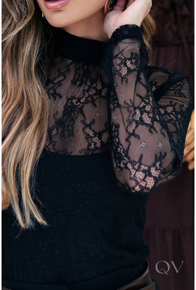 BLUSA TULE BORDADO EM RENDA PRETO - LUZIA FAZZOLLI