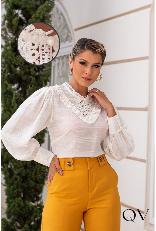BLUSA VISCOSE MANGA BUFANTE COM ENTREMEIOS OFF WHITE - EVA BELLA BLUSA VISCOSE MANGA BUFANTE COM ENTREMEIOS OFF WHITE - EVA BELLA