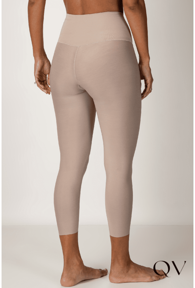 CALÇA CAPRI MODELADORA INVISIBLE CONTROL SÉPIA - LIZ CALÇA CAPRI MODELADORA INVISIBLE CONTROL SÉPIA - LIZ