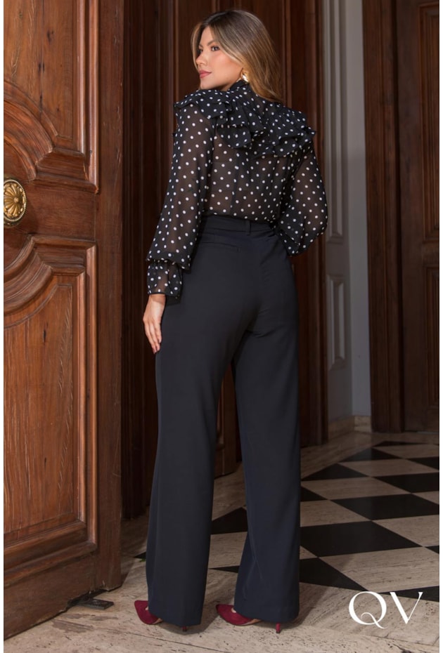 CALÇA EM ALFAIATARIA NERVURAS PRETO - LUZIA FAZZOLLI CALÇA EM ALFAIATARIA NERVURAS PRETO - LUZIA FAZZOLLI