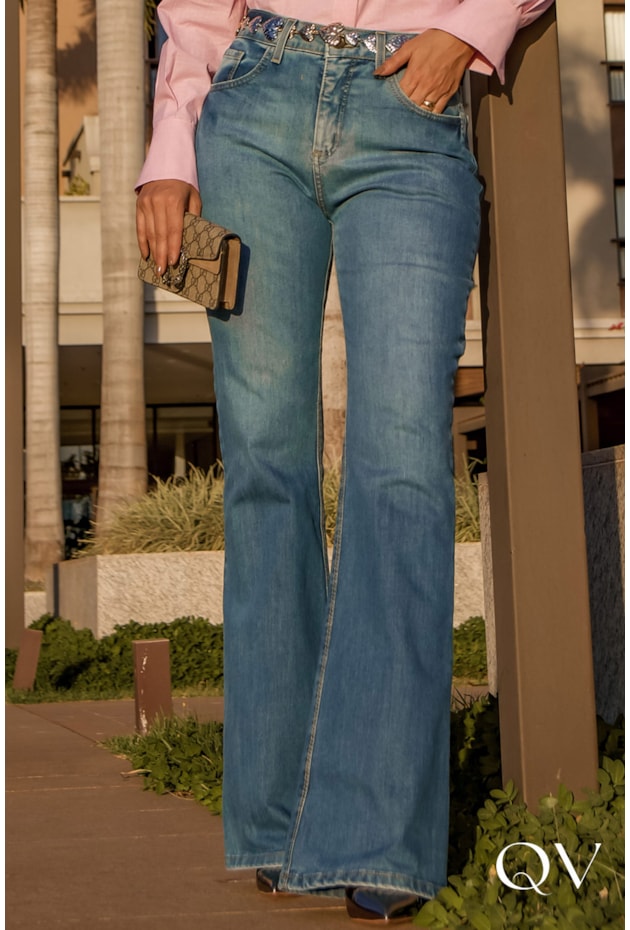 CALÇA FLARE EM JEANS AZUL - LUZIA FAZZOLLI