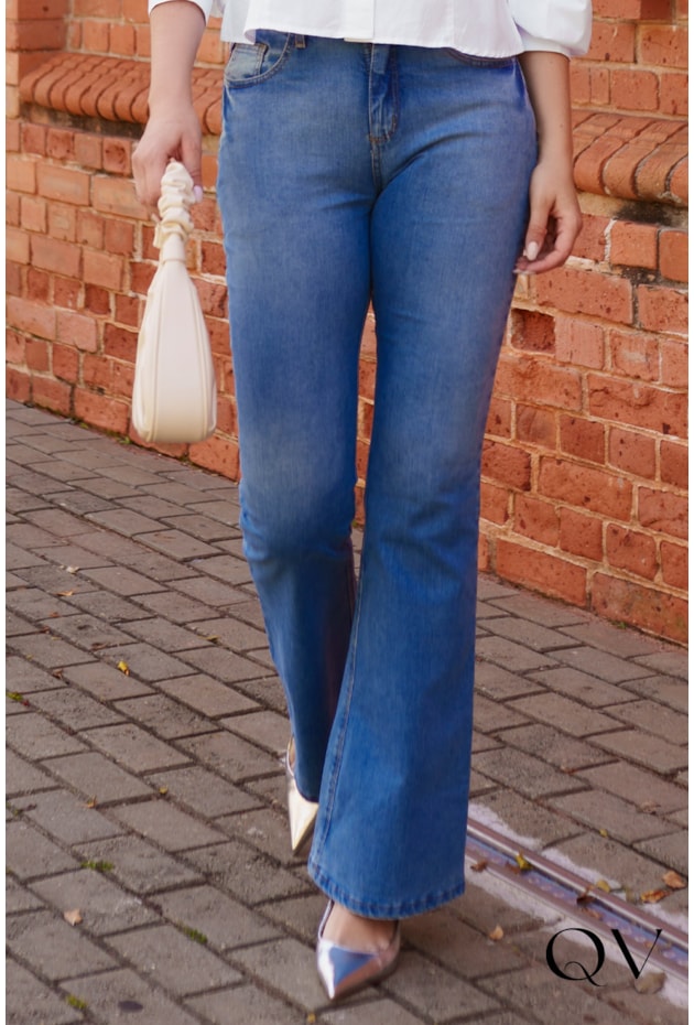 CALÇA JEANS FLARE - LUZIA FAZZOLLI