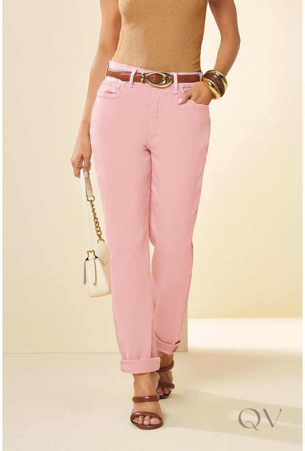 CALÇA MOM LAVANDA EM SARJA ROSA PÓ - DOCE TRAMA