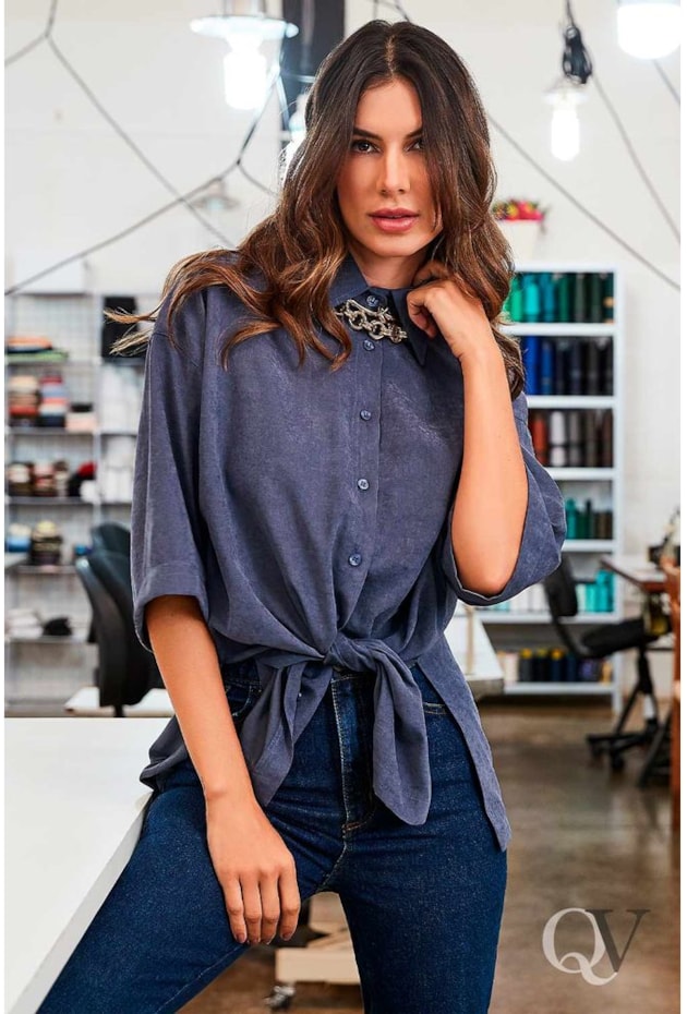 CAMISA AMPLA SUEDE ABERTURA LATERAL AZUL - LUZIA FAZZOLLI CAMISA AMPLA SUEDE ABERTURA LATERAL AZUL - LUZIA FAZZOLLI