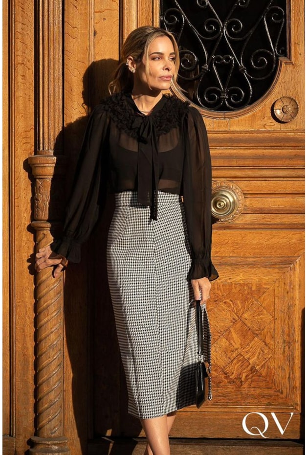 CAMISA CHIFFON COM FRU FRU PRETO - LUZIA FAZZOLLI