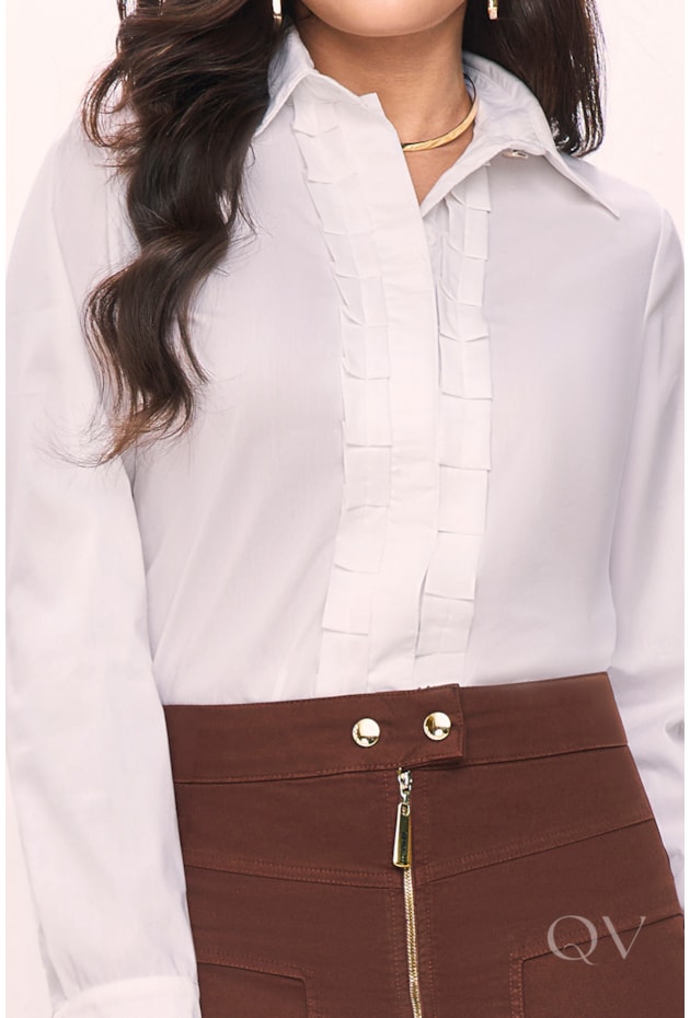 CAMISA COM DETALHE DE PREGAS EM TRICOLINE BRANCO - TITANIUM JEANS