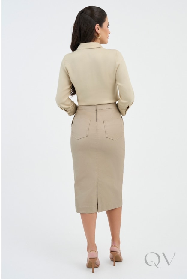 CAMISA COM GUIPIR EM TECIDO PLANO BEGE - VIA TOLENTINO