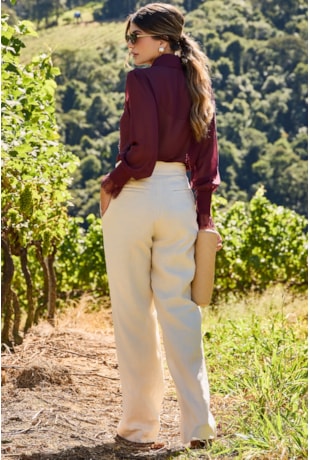 CAMISA COM RENDA CHANTILLY EM CHIFFON UVA - LUZIA FAZZOLLI