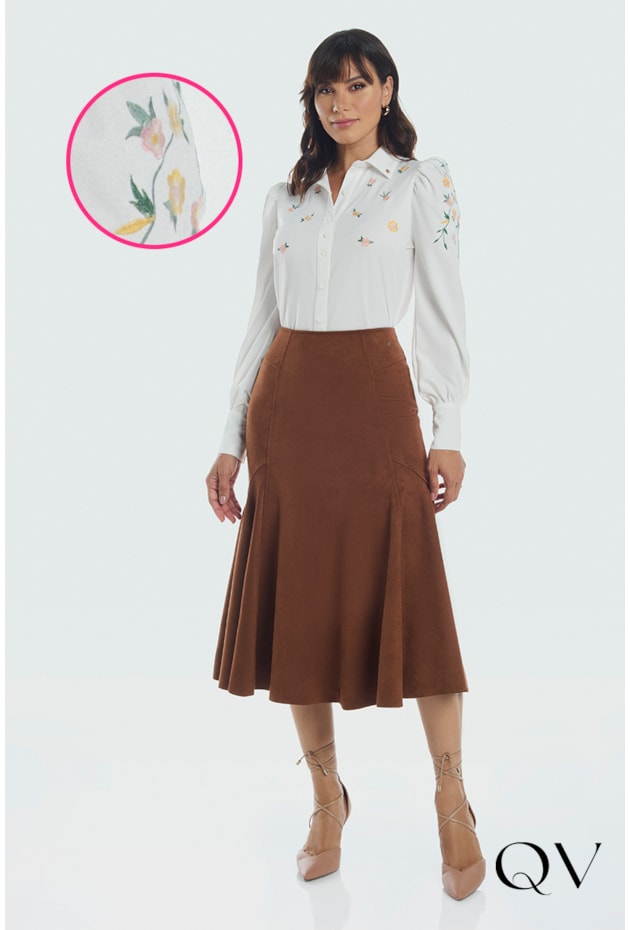 CAMISA CREPE COM BORDADO FLORAL OFF WHITE - VIA TOLENTINO CAMISA CREPE COM BORDADO FLORAL OFF WHITE - VIA TOLENTINO