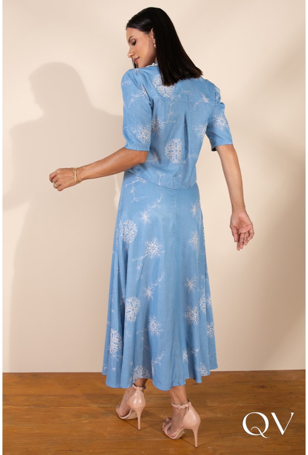 CAMISA CROPPED BORDADA AZUL JEANS - LEKAZIS CAMISA CROPPED BORDADA AZUL JEANS - LEKAZIS